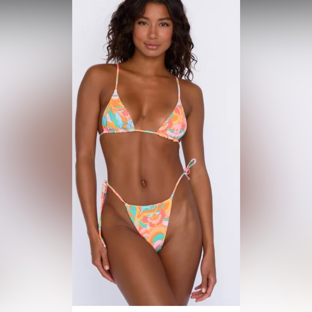 Skatie Bikini in Nadi - Ella Top Large Elsa Bottom Small